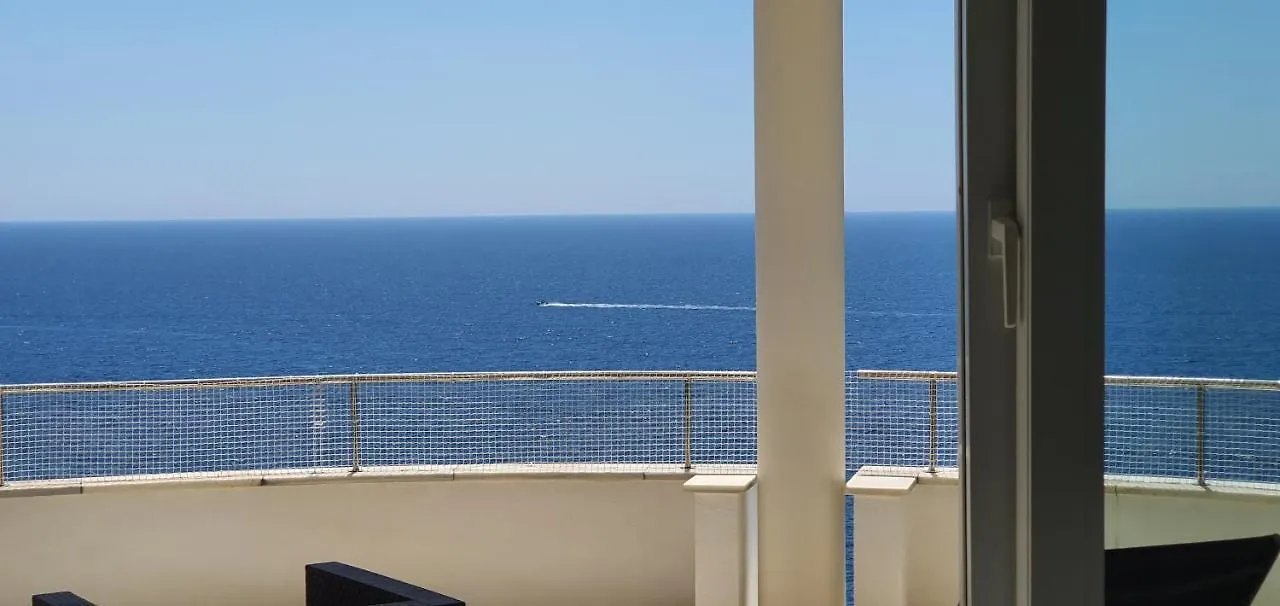 Al Lado Del Mar 